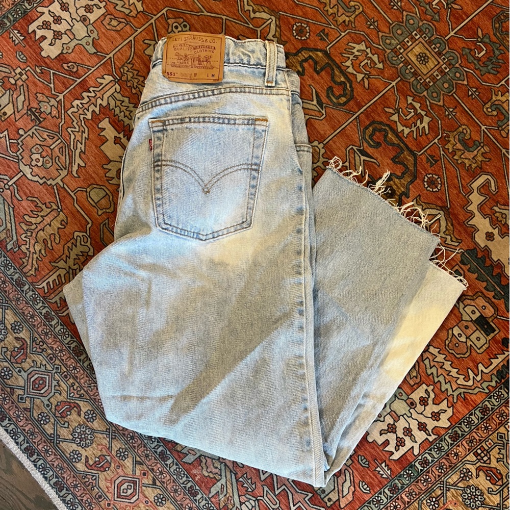 Vintage 90s Levi’s 551 Light Wash Denim Jeans